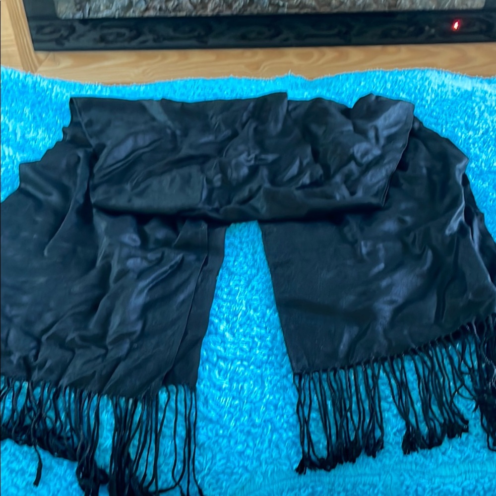 Elegant Black Fringe Scarf